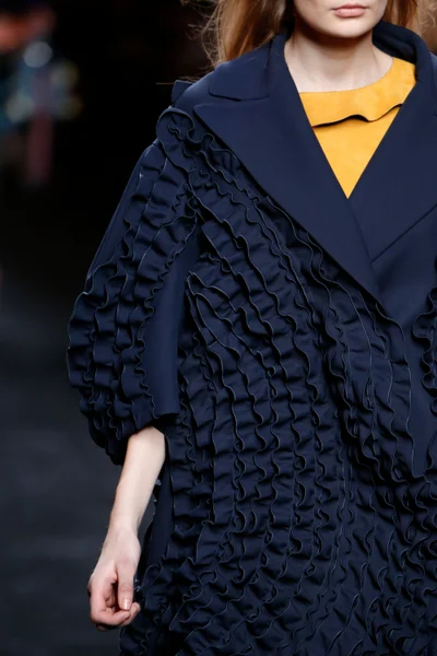Look 54